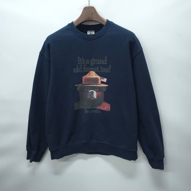 스모키 베어 남성 그래픽 헤비쭈리 맨투맨