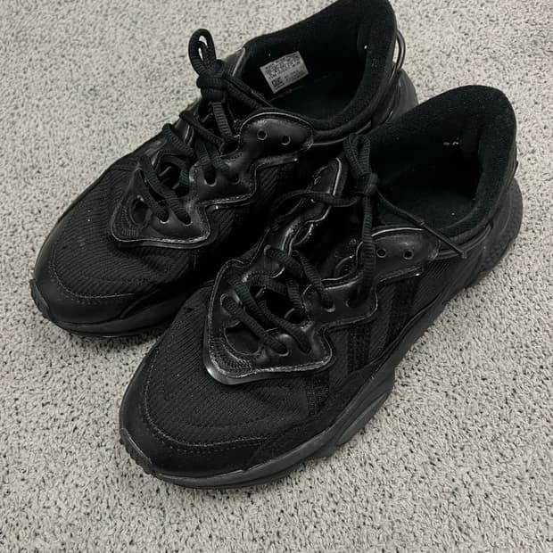 (230) 아디다스 오즈위고 트리플 블랙