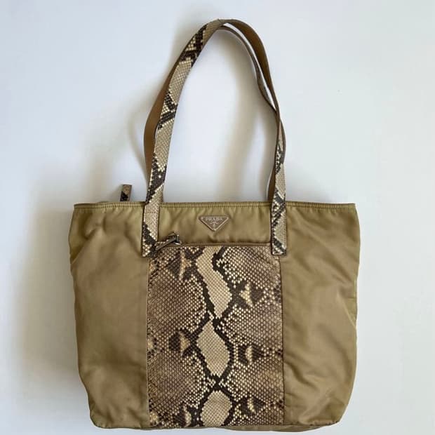 프라다 나일론 토트백 아카이브 y2k 00s