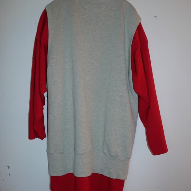 martin margiela half sweatshirt by Miss 