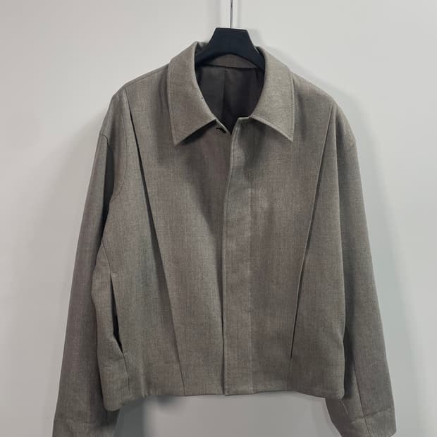 쿠어 플리츠드 울 자켓 (on.290)  