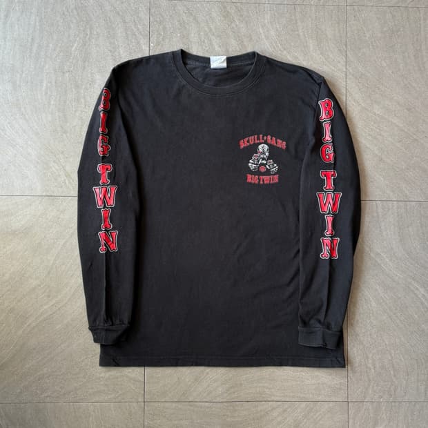 스컬 빅 트윈 블랙 롱 슬리브
