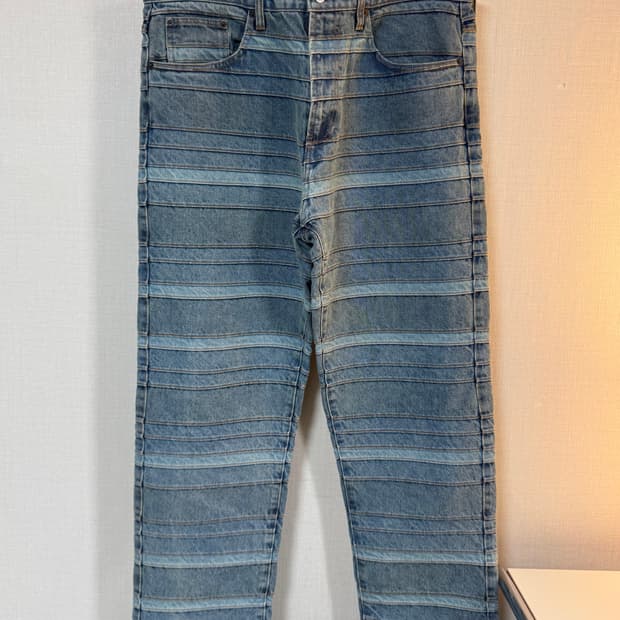 (새상품)슈프림 레이어드 진 워시드 블루 - 22FW