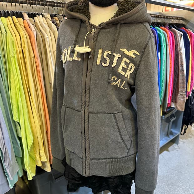 HOLLISTER 홀리스터 그레이 양털후드집업💯