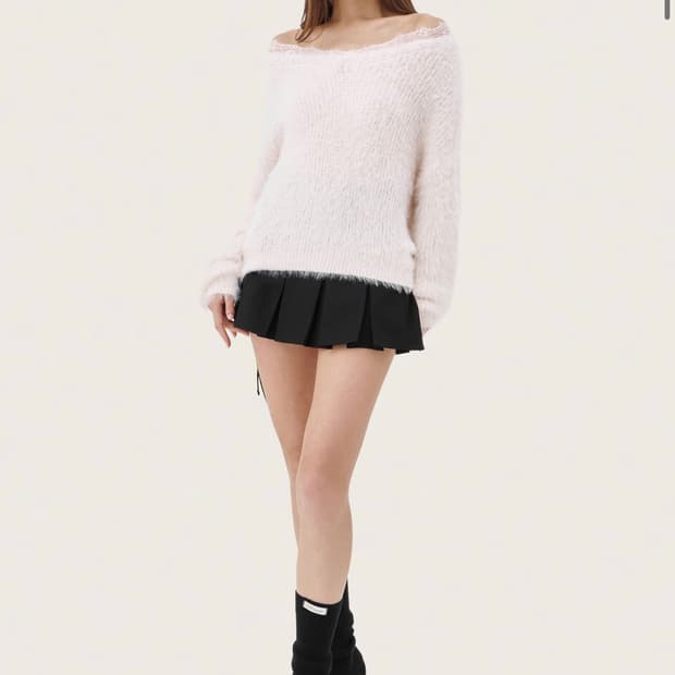 벚꽃룩 추천..♡ 클리시어 블러쉬 레이스 오프숄더 니트 핑크