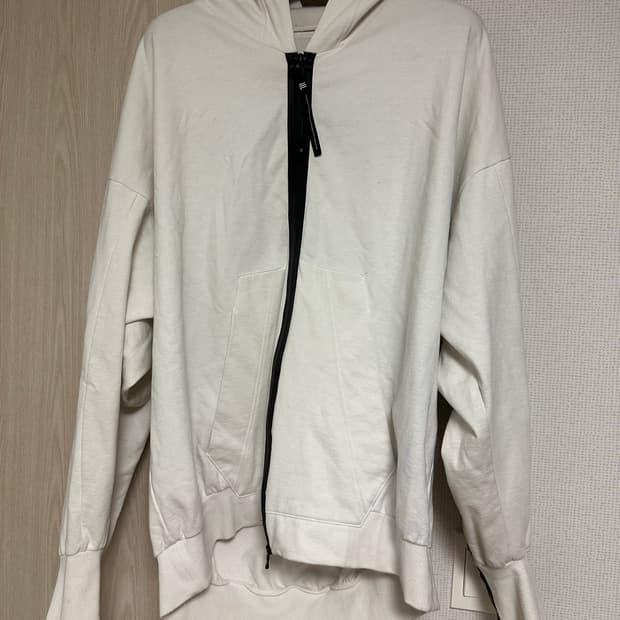 nilos julius 후드집업 화이트