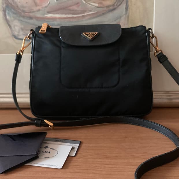 프라다 나일론 사피아노 크로스백 정품