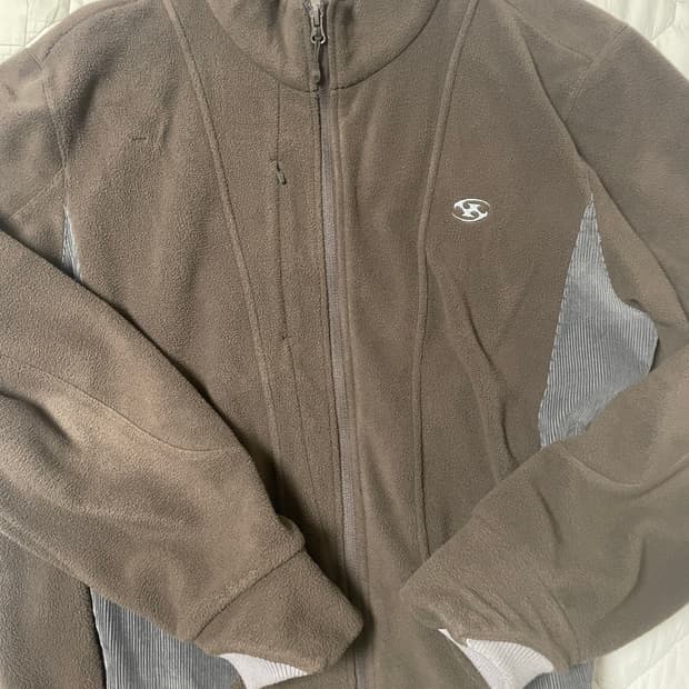 산산기어 플리스 자켓 브라운 24fw