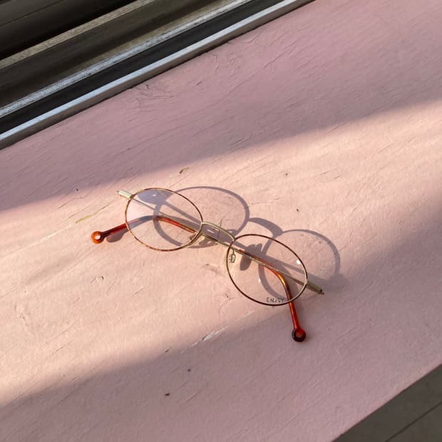 빈티지 오렌지 오벌 안경