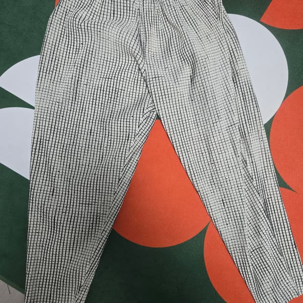 옴므플리세 바지