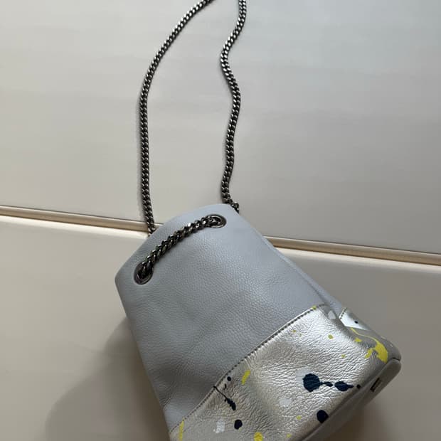 [1회착.정가50] 톰그레이하운드x덱케 콜라보 레더 버킷백 한섬