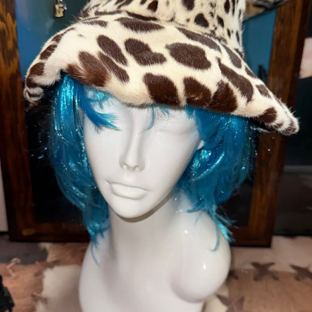 vintage Leopard hair-on leather hat