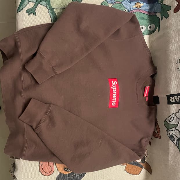 슈프림 맨투맨 s