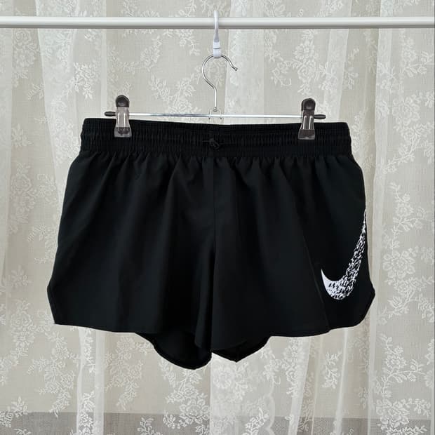 L) 나이키 드라이핏 러닝 쇼츠 블랙