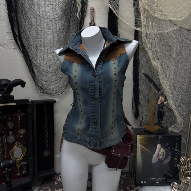 90s Swarm swede stud lace up western ves