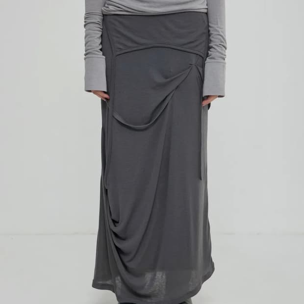 플레어업 Asymmetrical Draped Long Skirt
