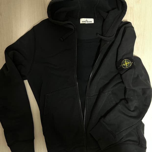 스톤아일랜드 후드집업