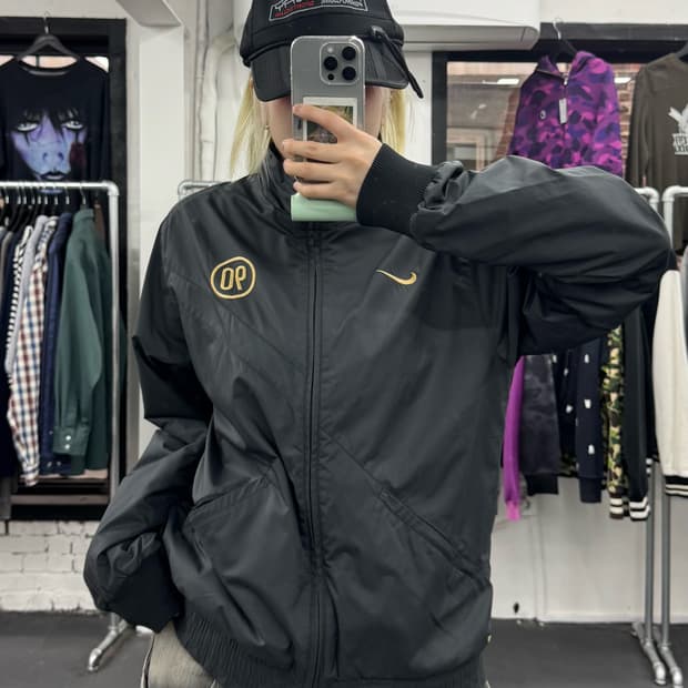 나이키 바람막이