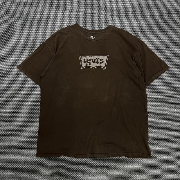 리바이스 브라운 빈티지 반팔티