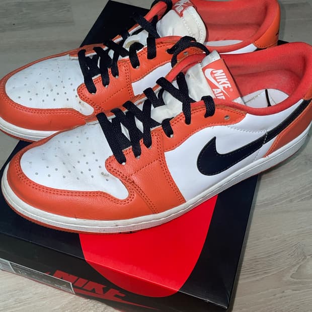 조던1 로우 OG 스타피쉬 300