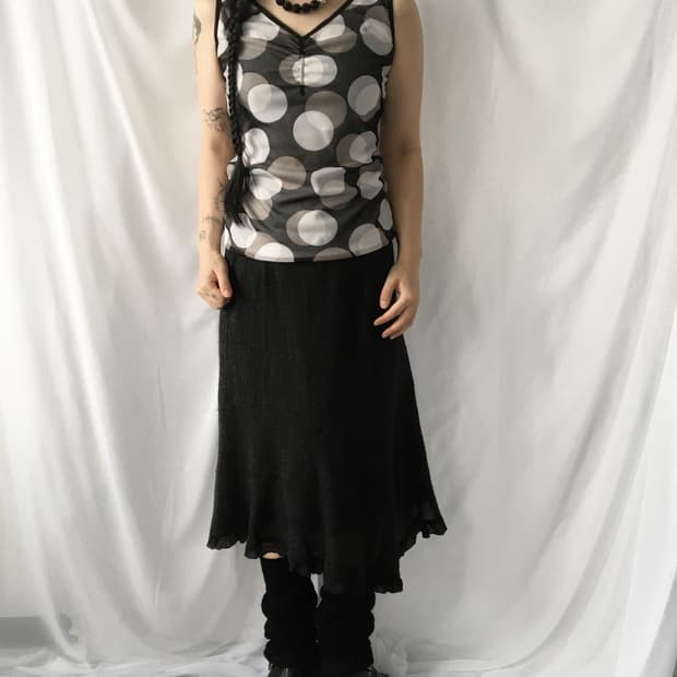 Dot pattern sleeveless