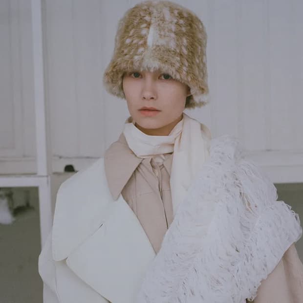 어썸니즈 퍼 램프쉐이드 비니 모자 베이지