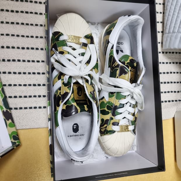 아디다스 베이프 카모 슈퍼스타 265