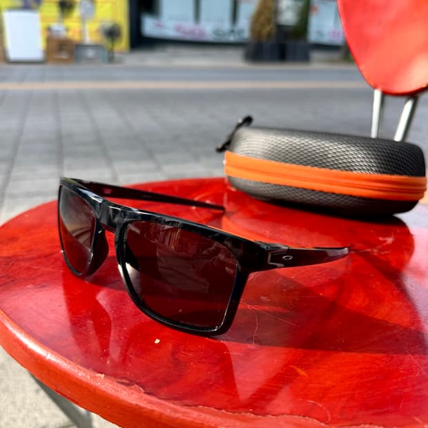 Oakley Leffingwell (Made In U.S.A)