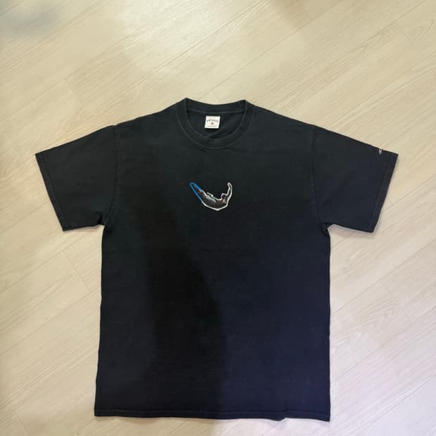 NOAH 검정색 반팔 티셔츠 M사이즈