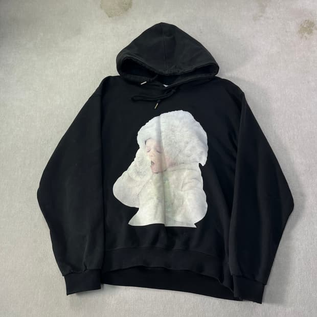 105 아크메드라비 후드티