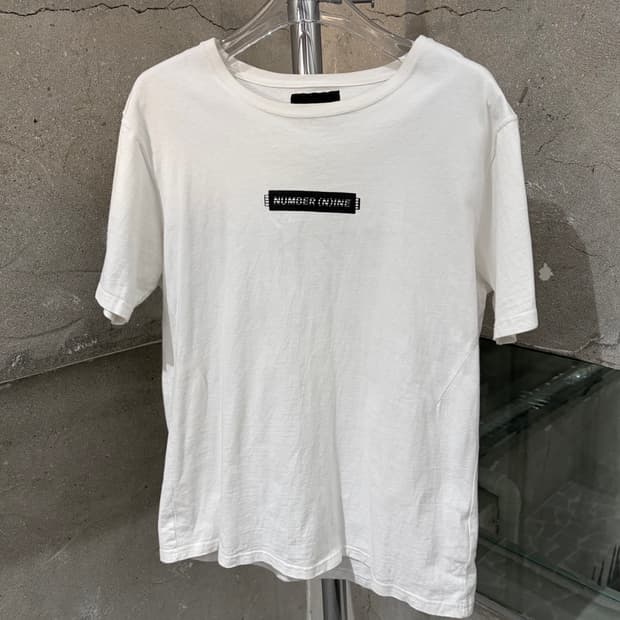 넘버나인 박스로고 티셔츠