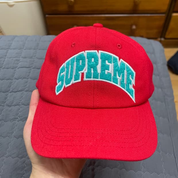 슈프림 6패널 모자 24fw