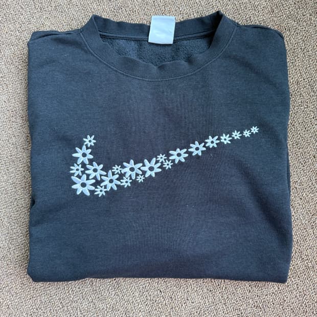 Nike Flower Long Sleeve 나이키 플라워 로고 롱 슬리브