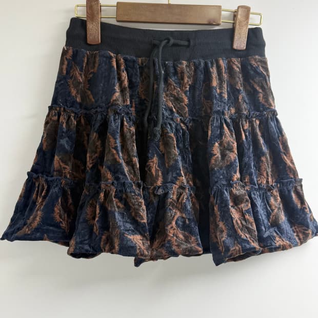 오리엔탈 벨벳 스커트