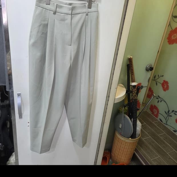 ORR 핀턱 슬렉스 새제품