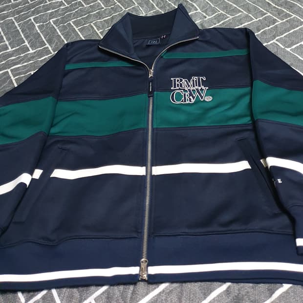 로맨틱크라운 오버핏 트레이닝 져지 짚업자켓 (S)