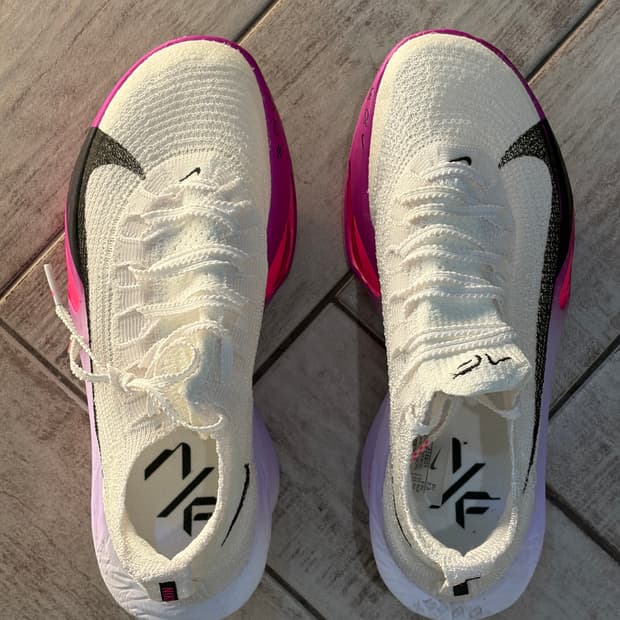 나이키 알파플라이 W235 판매