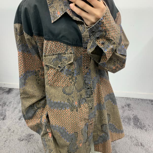 Ely diamond 90s 패턴 셔츠