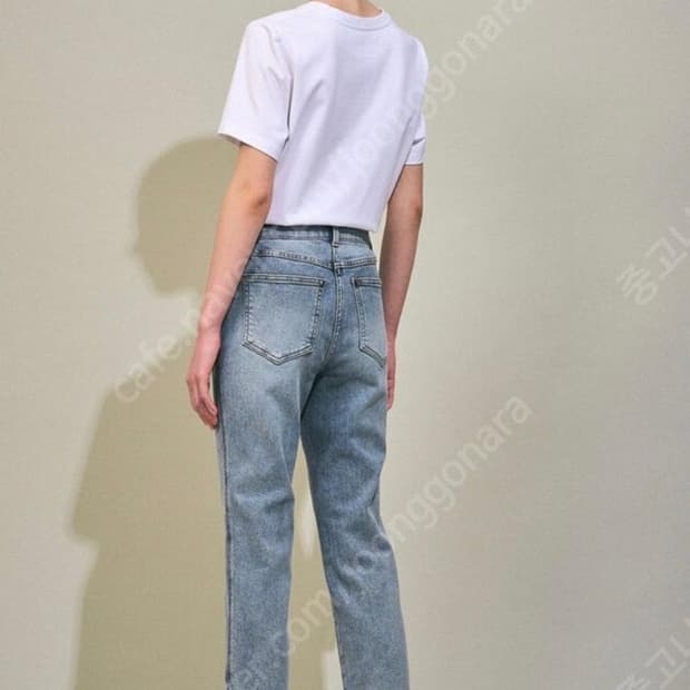 한섬 마인 2024 워싱 스트레이트 데님 팬츠 67-98사이즈