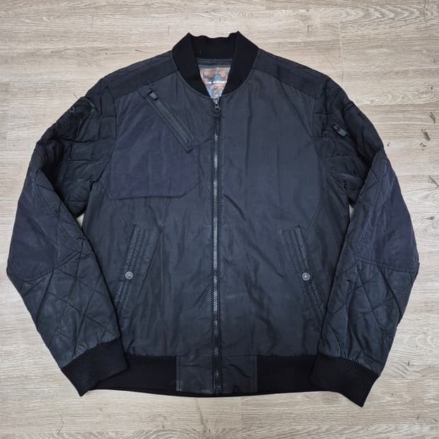 아이더 남성 룸비아 포켓 MA-1 경량패딩 점퍼 M(95)