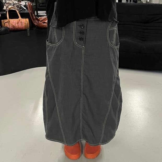 POUR DEUX gray stitch A skirt