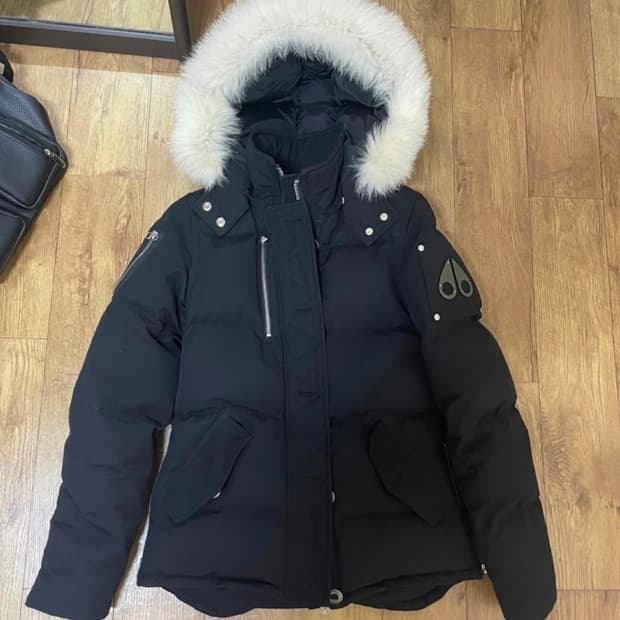 무스너클 쓰리쿼터