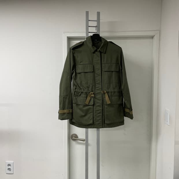 띠어리 밀리터리 자켓 P(W)