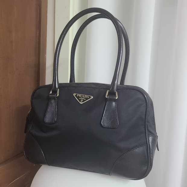 프라다 미니 볼링백 정품
