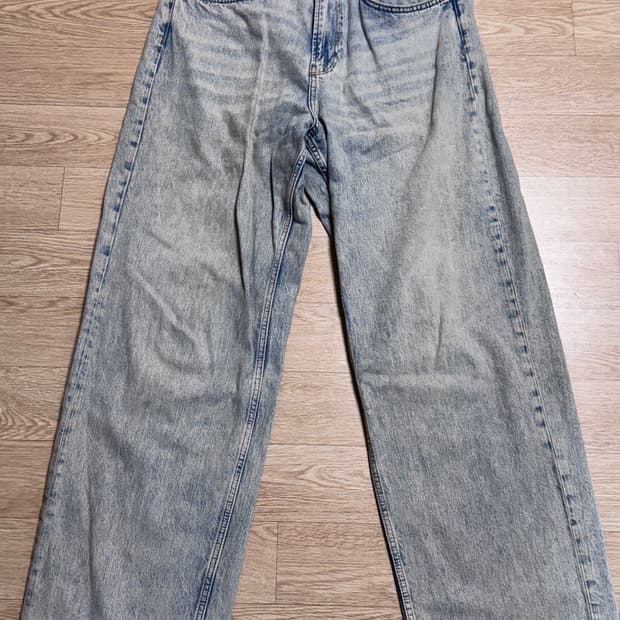 Zara 스트레이트 데님 팬츠