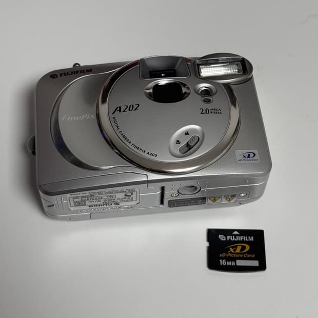 FUJIFILM FinePix A202 후지필름 파인픽스 디카 카메라