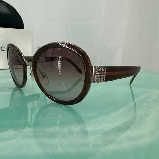 [새상품 무료배송] 정품 지방시 Made in Italy 선글라스