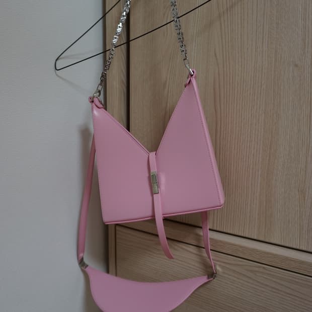 Givenchy cutout bag pink
