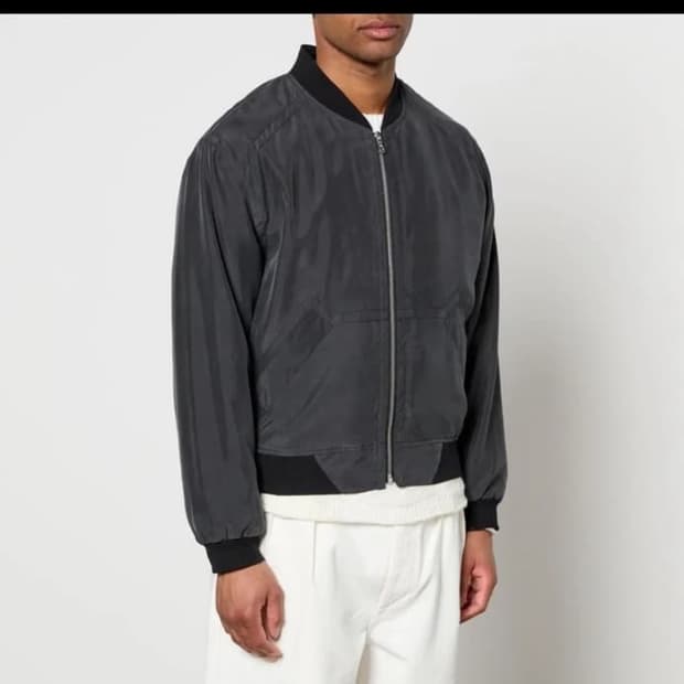 선플라워 실크 봄버 s,xs 사이즈 구합니다!!