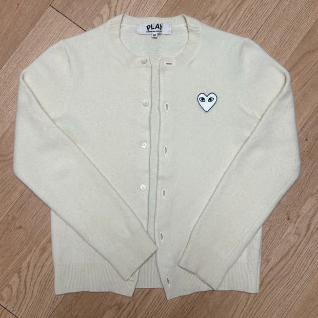 <정품> 꼼데가르송 화이트 와펜 가디건 아이보리 크림